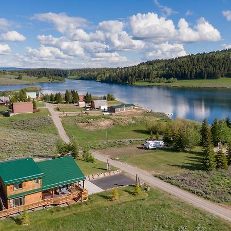 Henrys Hawk By Kabino Henrys Lake Hot Tub Firepit Pool Table Mtn & Water Views Wifi Satellite Fishing Trails Island Park Esterno foto