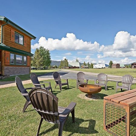 Henrys Hawk By Kabino Henrys Lake Hot Tub Firepit Pool Table Mtn & Water Views Wifi Satellite Fishing Trails Island Park Esterno foto