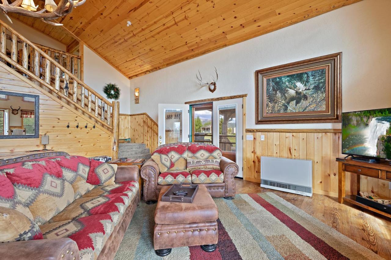 Henrys Hawk By Kabino Henrys Lake Hot Tub Firepit Pool Table Mtn & Water Views Wifi Satellite Fishing Trails Island Park Esterno foto